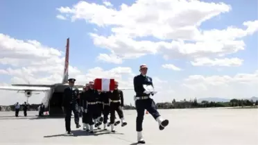 Şehit Üsteğmenin Cenazesi Memleketi Konya'da