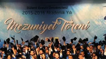 Beü'de Mezuniyet Coşkusu