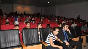 Muş'ta 'Malzemelerin Sihirli Dünyası' Konferansı Düzenlendi