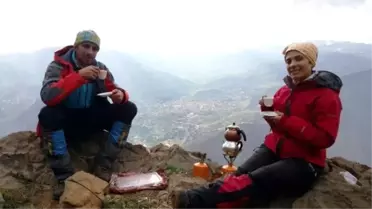 3 Bin 487 Rakımda Kahve İçip Fal Baktılar