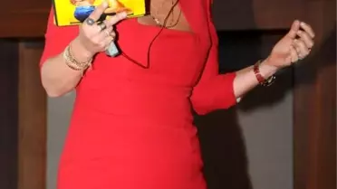 Ayşe Arman: Kadın Cinayetleri Soykırım Gibi