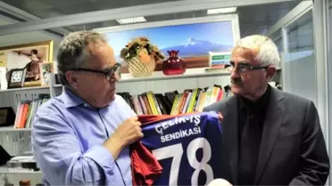 İnşallah Leicester Gibi Şampiyon Olursunuz'