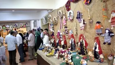 Alaplı'lı Ev Hanımları Meslek Öğrenip Sergi Açtı
