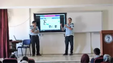 Öğrencilere 'Güvenli İnternet' Konferansı