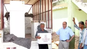 Kaymakam Emeç'ten Yangın Mağduru Aileye Yardım