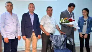 Kendi Küçük Kalbi Büyük