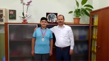 Kula'dan Türkiye 1'incisi Çıktı