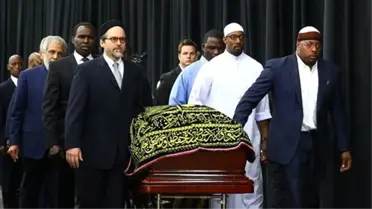 Muhammed Ali'nin Cenaze Töreninden Önce 'Tiksindiren' Olay