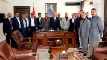 Muhtarlardan Vali Toprak'a Ziyaret