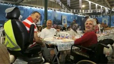 Engelliler 'Sevgi Sofrası'nda Buluştu