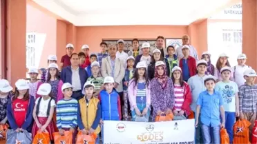Ahlat'ta Başarılı Öğrenciler Ödüllendirildi