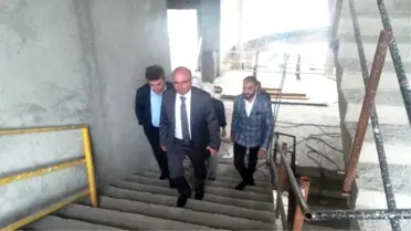 Altınova'nın Yeni Hizmet Binası Yükseliyor