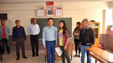 Bulanık'ta 27 Bin 500 Öğrenci Karne Aldı