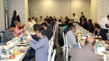 Atatürk Üniversitesi'nden Gazetecilere İftar Yemeği