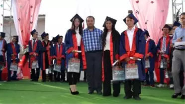 Kalp Krizinden Ölen Liseli Büşra'dan Geriye Bu Fotoğraf Kaldı