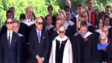 Koç Üniversitesi 22. Dönem Mezunlarını Verdi