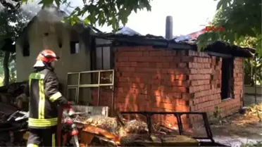 Kocaeli Buzdolabı Evi Yaktı