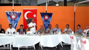 Salihli Bakkallar Odası'ndan İftar Programı
