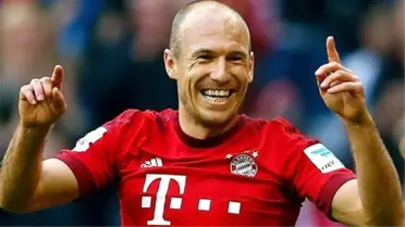 Beşiktaş ile Fenerbahçe, Robben İçin Kapışıyor