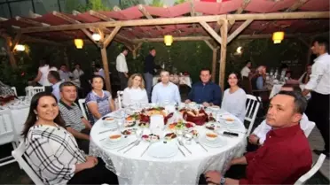 Menderes'te Gazi ve Şehit Aileleriyle Fitar