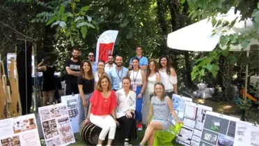 İç mimar adayı gençler sektörle bir araya geldi