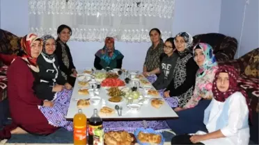 İlk Çeyiz Hediyesi Bayan Azizoğlu'ndan
