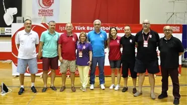 Kuşadası'nda Yapılan 10. Basketbol Antröner Gelişim Semineri Tamamlandı