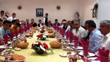 Erciş'te Başsavcı Mehmet Topal Onuruna Veda Yemeği