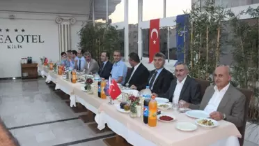 Altın Hilal Hareketi Derneği Tarafından İftar Verildi
