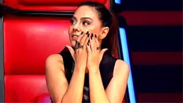 Ebru Gündeş'ten Kanlı Saldırıya İki Kelimelik Tepki