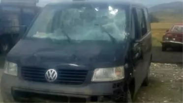 Minibüs Tarlaya Uçtu: 13 Yaralı