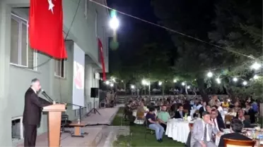 Asker, Şehit Yakınları ve Gaziler Onuruna İftar Yemeği Verildi
