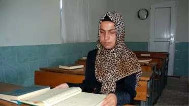 Görmeden 'Hafız' Oldu