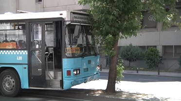 Şişli'de Özel Halk Otobüsü Kaza Yaptı