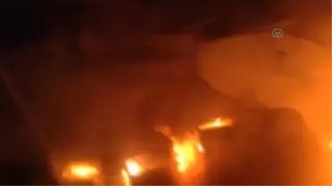 Kağıthane'de Araç Kundaklama