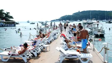Heybeli'de Şirketlere Takım Oyunu Kuruyor
