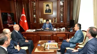 Vali Küçük'e Hoş Geldin Ziyareti