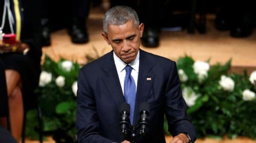 Obama, Dallas'ta Öldürülen Polisler İçin Gözyaşı Döktü