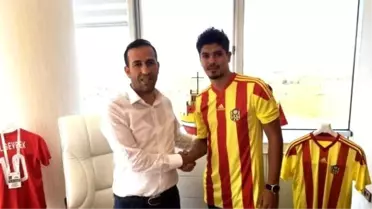 Yeni Malatyaspor, Mehmet Sak'a İmza Attırdı
