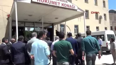 Yüksekova Bakan Yardımcısı Erdem, Yüksekova'da Hasar Gören Okulları İnceledi