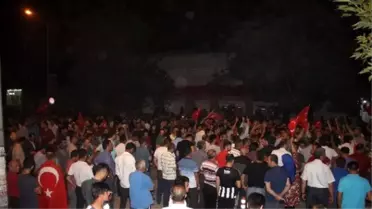 Iğdır'da Vatandaşlar Sokağa Döküldü