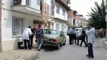 Nüfus Müdürü Eşini Bıçakladı, Yaralı Halde Eve kilitleyip Kaçtı