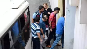 Gebze'de Gözaltına Alınan Hakim ve Savcılar Adliyeye Sevk Edildi