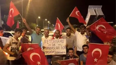 Şanliurfa'nin Demokrasi Nöbetinde Gençler Dikkat Çekiyor