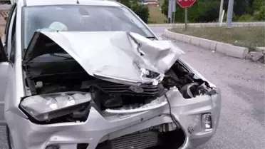 Samsun'da Trafik Kazası: 2 Yaralı