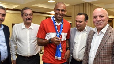 B.b. Erzurumspor, Mert Nobre ile 2 Yıllık Sözleşme İmzaladı