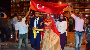 Gelin Damat Demokrasi Nöbetinde