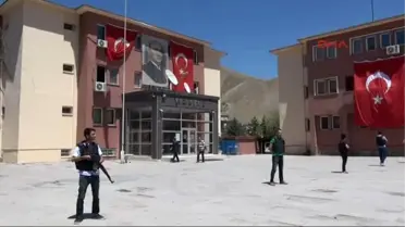 Hakkari'de 6 Rütbeli Mahkemeye Sevk Edildi