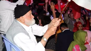 Yozgat'ta Dedeler Demokrasi Nöbetinde