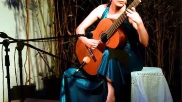 Ayşegül Koca'dan Carlo Domeniconi'nin 'Koyunbaba' Gitar Konçertosu
